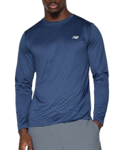 Load image into Gallery viewer, CAMISETA NB SPORT ESSENTIALS LONG SLEEVE NAVY