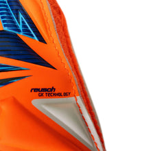 Carregar imatge al visor de la galeria,GUANTES DE PORTERO REUSCH ATTRAKT SOLID JR