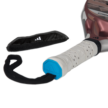 Cargar imagen en el visor de la galería, PALA ADIDAS CROSS IT LIGHT 2026 - MARTITA ORTEGA