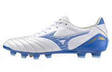 Cargar imagen en el visor de la galería, BOTAS MIZUNO MORELIA 2 PRO NEO AG