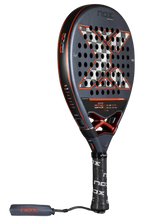 Cargar imagen en el visor de la galería, PALA AT10 LUXURY GENIUS 18K ALUM 2025 AGUSTÍN TAPIA