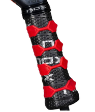 Cargar imagen en el visor de la galería, PALA AT10 LUXURY GENIUS 18K ALUM 2025 AGUSTÍN TAPIA