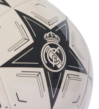 Charger l'image dans la galerie, BALÓN ADIDAS UCL REAL MADRID CLUB 2024/25 LEAGUE