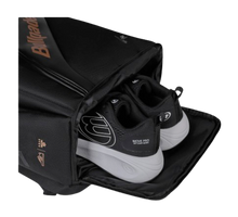 Cargar imagen en el visor de la galería, MOCHILA BULLPADEL BPM25007 VERTEX NEGRO