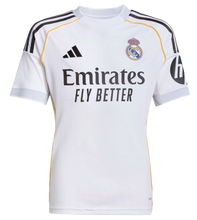Cargar imagen en el visor de la galería, CAMISETA 1A EQUIPACIÓN REAL MADRID 2025/26 JR