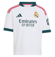 Charger l'image dans la galerie, MINI CONJUNTO 1A EQUIPACIÓN REAL MADRID 2026/27