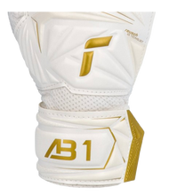 Cargar imagen en el visor de la galería, GUANTES DE PORTERO REUSCH ATTRAKT AB1 SOLID JR