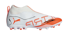 Cargar imagen en el visor de la galería, BOTAS PUMA ULTRA 5 MATCH + LL MG JR