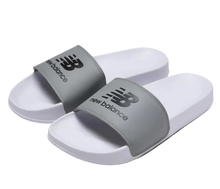 Cargar imagen en el visor de la galería, CHANCLAS NEW BALANCE 50