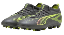 Cargar imagen en el visor de la galería, BOTAS PUMA ULTRA 5 MATCH MG JR