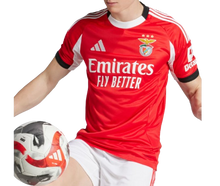Cargar imagen en el visor de la galería, CAMISETA 1A EQUIPACIÓN BENFICA 2025/26