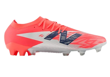 Cargar imagen en el visor de la galería, BOTAS NEW BALANCE FURON FG V8