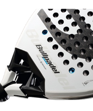 Carregar imatge al visor de la galeria,PALA BULLPADEL VERTEX 05 JUAN TELLO 2026