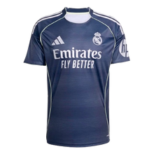 Cargar imagen en el visor de la galería, CAMISETA 2A EQUIPACIÓN DEL REAL MADRID 2025/26