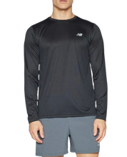 Load image into Gallery viewer, CAMISETA NB SPORT ESSENTIALS LONG SLEEVE BLACK
