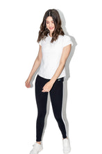 Cargar imagen en el visor de la galería, CAMISETA LYCRA DITCHIL ELEGANCE BLANCA
