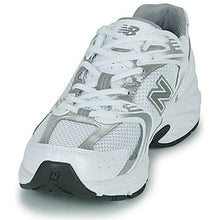 Cargar imagen en el visor de la galería, ZAPATILLAS NEW BALANCE 530 UNISEX
