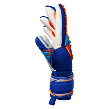 Cargar imagen en el visor de la galería, GUANTES DE PORTERO REUSCH ATTRAKT FREEGEL ADVANCE JR

