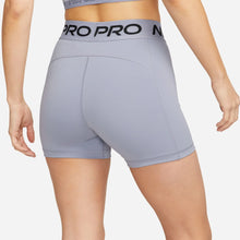 Cargar imagen en el visor de la galería, Nike Pro 5&#39;&#39; de color lila

