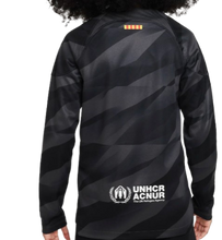 Cargar imagen en el visor de la galería, CAMISETA 1A EQUIPACIÓN PORTERO FC BARCELONA 2023/24 JR
