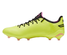 Load image into Gallery viewer, BOTAS PUMA KING ULTIMATE FG/AG
