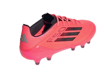 Carregar imatge al visor de la galeria,BOTAS ADIDAS F50 ELITE AG
