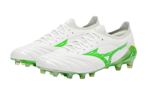 Cargar imagen en el visor de la galería, BOTAS MIZUNO MORELIA NEO 4 BETA ELITE FG
