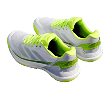 Load image into Gallery viewer, ZAPATILLAS ADIDAS DE PÁDEL CRAZYQUICK LIGHTSTRIKE MUJER
