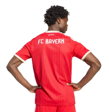Carregar imatge al visor de la galeria,CAMISETA 1A EQUIPACIÓN FC BAYERN 2026/27
