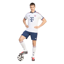 Carregar imatge al visor de la galeria,CAMISETA 2A EQUIPACIÓN FC BAYERN 2026/27
