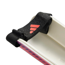 Carregar imatge al visor de la galeria,ESPINILLIERAS ADIDAS F50 MATCH JR
