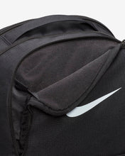 Cargar imagen en el visor de la galería, MOCHILA NIKE BRASILIA 9.5 TRAINING
