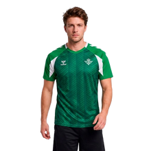 Load image into Gallery viewer, CAMISETA PRE-MATCH REAL BETIS BALÓNPIE 2026/27
