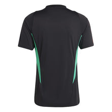 Charger l&#39;image dans la galerie, CAMISETA ENTRENAMIENTO MANCHESTER UNITED TIRO 2023/24
