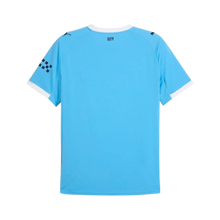 Cargar imagen en el visor de la galería, CAMISETA 1A EQUIPACIÓN MANCHESTER CITY 2025/26
