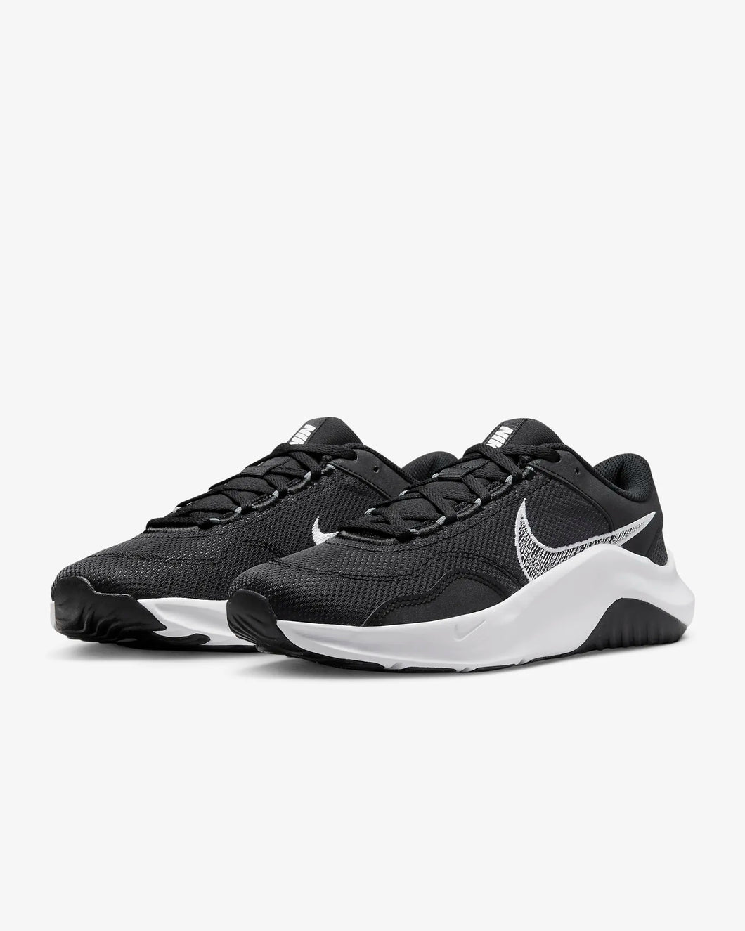 Nike Legend Essential 3 Next Nature