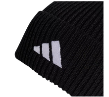 Cargar imagen en el visor de la galería, GORRO DE PUNTO FUTBOLERO ADIDAS TIRO
