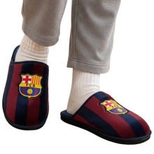 Cargar imagen en el visor de la galería, ZAPATILAS DE CASA BARÇA
