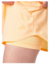 Charger l'image dans la galerie, PANTALÓN CORTO DE TENIS/PADEL CLIMACOOL CON SHORT INTEGRADO - Squaddra
