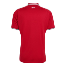Cargar imagen en el visor de la galería, CAMISETA 1A EQUIPACIÓN MAN UNITED 2026/27 - Squaddra
