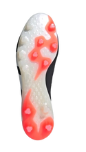Cargar imagen en el visor de la galería, BOTAS ADIDAS PREDATOR 24+ LL AG
