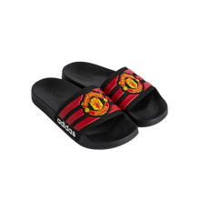 Carregar imatge al visor de la galeria,CHANCLAS ADIDAS MAN. UNITED
