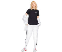 Cargar imagen en el visor de la galería, Camiseta manga corta Nike
