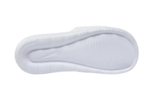 Cargar imagen en el visor de la galería, CHANCLAS NIKE VICTORY ONE
