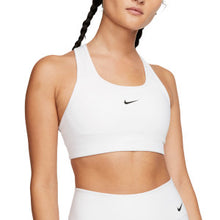 Cargar imagen en el visor de la galería, TOP NIKE CLASSIC PAD W

