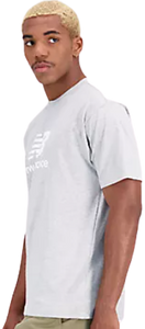 CAMISETA NB ESSENTIALS STACKED LOGO