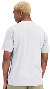 CAMISETA NB ESSENTIALS STACKED LOGO