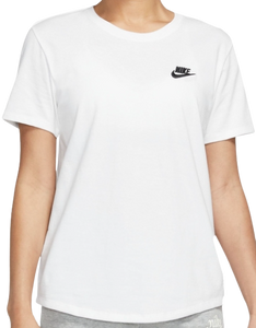 CAMISETA NIKE SPORTSWEAR ESSENTIALS W