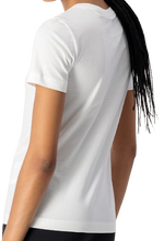 Cargar imagen en el visor de la galería, CAMISETA CHAMPION LEGACY W
