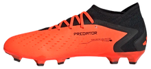 Cargar imagen en el visor de la galería, BOTAS PREDATOR ACCURACY .3 FG
